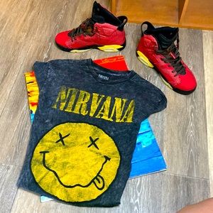 NIRVANA Graphic Tee 😋